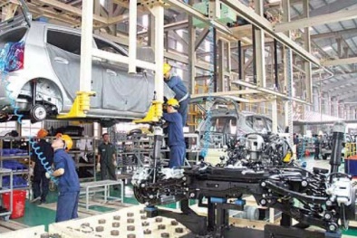 Chính phủ: Đẩy mạnh cơ cấu lại nền kinh tế 