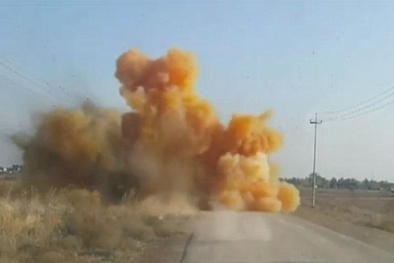 Khủng bố IS dùng bom chứa khí clo tấn công binh sỹ Iraq 