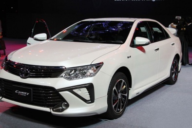 'Vua sedan hạng trung' Toyota Camry 2015 sắp về Việt Nam