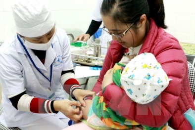 Bộ Y tế khuyến cáo không nên phụ thuộc vào vắcxin tiêm chủng dịch vụ