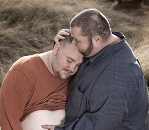 Trường hợp đàn ông mang thai có thật trên thế giới 