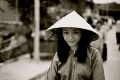 Hết doanh nhân, Hoa hậu Trương Hồ Phương Nga còn lừa đảo cả nghệ sĩ?