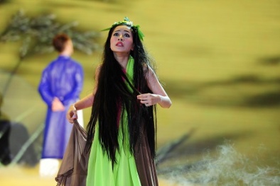 Chi Pu bất ngờ 'hóa điên' trong Liveshow 9 - Bước nhảy hoàn vũ 2015 