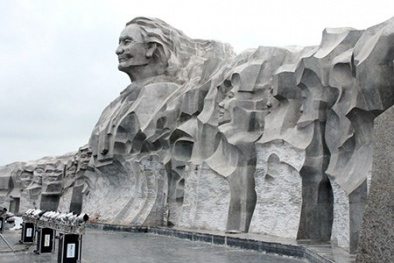 Khánh thành quần thể tượng đài Mẹ Việt Nam Anh Hùng tại Quảng Nam