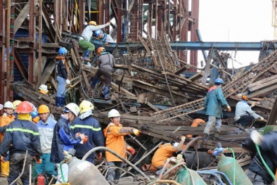 Bộ trưởng Y tế vào Hà Tĩnh thăm nạn nhân vụ sập giàn giáo