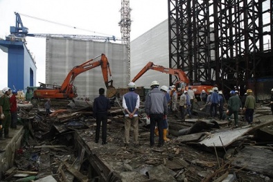 Sập giàn giáo Formosa: Công nhân đã cảnh báo vì sao vẫn bắt làm?