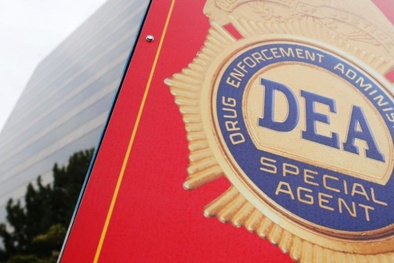 Hàng loạt đặc vụ ‘thác loạn’ cùng băng đảng ma túy