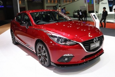 Ra mắt ô tô Mazda 3 Racing Series đậm chất thể thao
