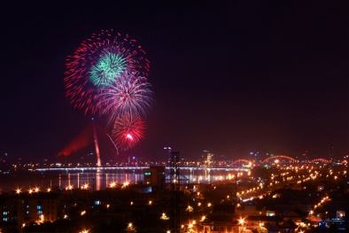 Đà Nẵng: Trình diễn pháo hoa quốc tế vào dịp nghỉ lễ 30/4 và 1/5