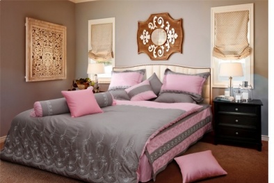 Bí quyết chọn màu sắc chăn ga gối đệm hợp phong thủy 