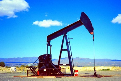 Giá dầu mỏ sẽ phục hồi và ổn định từ tháng 6