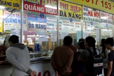 TP.HCM: Giá vé xe đi trong dịp 30/4 tăng tối đa đến 40%
