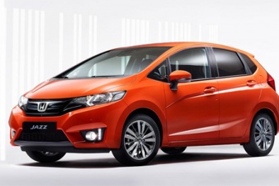 Soi từ A đến Z Honda Jazz 2015 'ăn' xăng như xe máy