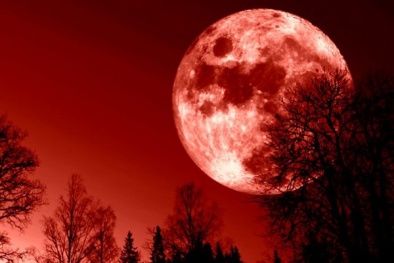 Quan niệm ma mị về Mặt trăng máu của người xưa