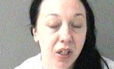 Khỏa thân đi cướp giật thách thức cảnh sát 