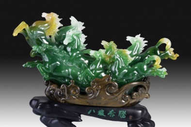 Bài trí vật phẩm trên bàn làm việc hợp phong thủy 