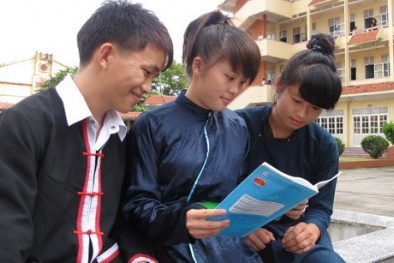 Kỳ thi THPT Quốc gia 2015: Vùng cao kêu đề minh họa khó, Bộ GD nên xem xét lại?
