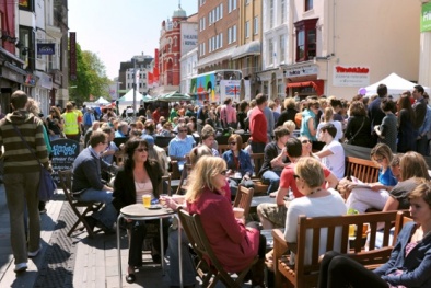 Ngành dịch vụ Anh phát triển sẽ thúc đẩy tăng trưởng kinh tế 