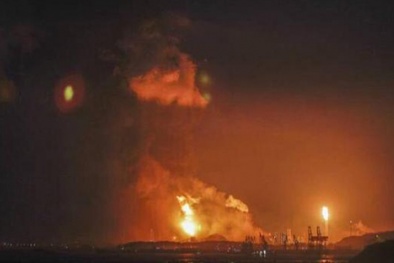 Trung Quốc: Cả thành phố rung chuyển vì nổ nhà máy hóa chất