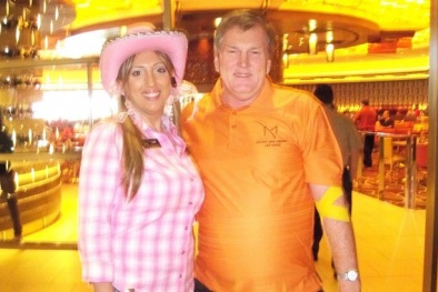 Tự sát vì không được ăn miễn phí