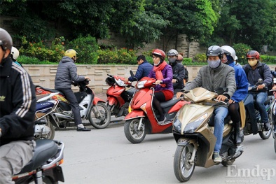 Dự báo thời tiết ngày mai 10/4/2015: Miền Bắc trời rét, nền nhiệt giảm mạnh