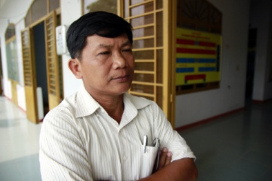 Mất chức chủ tịch xã vì nhận nhầm gà giảm nghèo