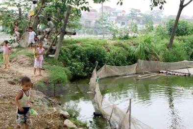 Thanh Hóa: Đám cưới hóa đám ma vì 2 trẻ bị đuối nước