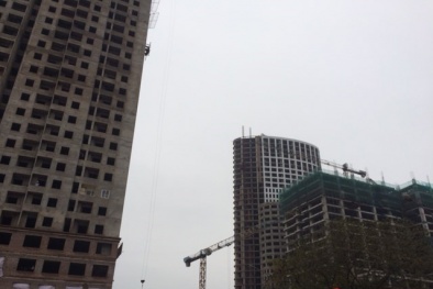 'Tuyệt chiêu' tăng giá để chống ế trên thị trường căn hộ Hà Nội