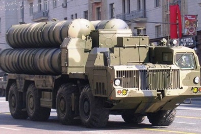 Tổng thống Nga giải thích lý do bán hệ thống S-300 cho Iran