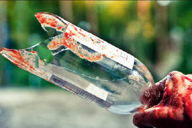 Rùng rợn cặp đôi xát hạt tiêu, dùng thủy tinh đâm vùng kín bé gái 10 tuổi