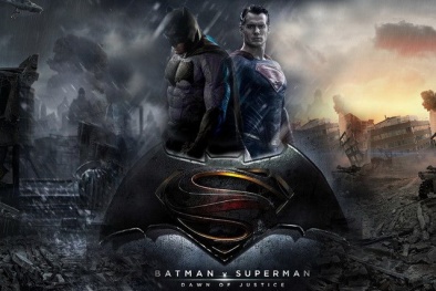 Ngỡ ngàng người dơi thành anh hùng trong trailer 'Batman vs Superman'