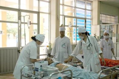 Ngành Y kỳ vọng đổi màu trang phục để bác sĩ không bị oan