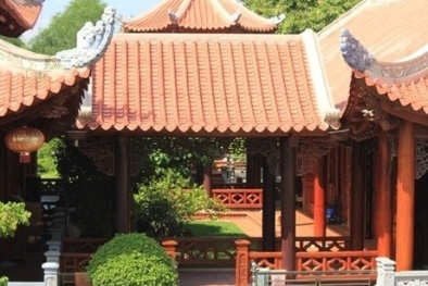 Chiêm ngưỡng tòa 'Tử Cấm Thành' 50 tỷ tại Việt Nam