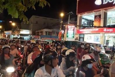 TP.HCM: Người dân than ‘trời’ vì kẹt xe nghiêm trọng ở khu vực trung tâm