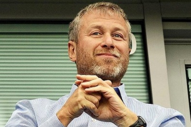 Ông chủ Chelsea đầu tư 15 triệu USD vào ứng dụng điện thoại di động