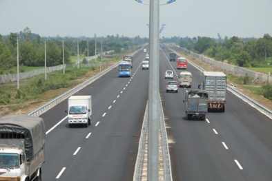 Khai thác tạm thời đường ô tô cao tốc Hà Nội - Hải Phòng 