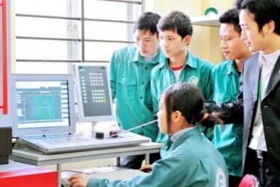 Nhân tài Việt 'chảy máu' qua Singapore, Thái Lan