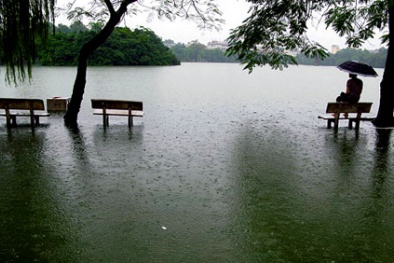 Dự báo thời tiết ngày mai 30/04: Nắng nóng kèm mưa rào trên cả nước