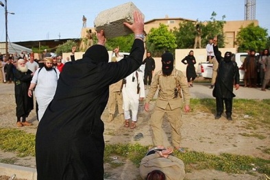 Khủng bố IS sử dụng hình thức hành quyết mới