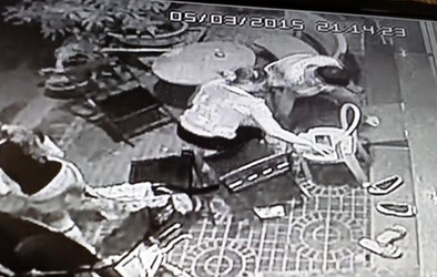 Bình Định: Truy tìm hung thủ tạt axit ngay trước cửa nhà nạn nhân