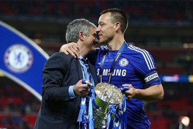 Điều gì giúp Chelsea tạo ra sự khác biệt để vô địch sớm Premier League