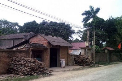 Chồng cắt gần đứt tai vợ vì rửa xe sạch đi chơi