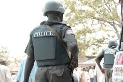 Cảnh sát giết cấp trên và người yêu rồi tự tử để thể hiện lòng dũng cảm 