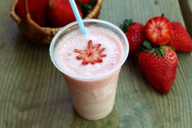 Cách làm sinh tố trái cây ngon mát lạnh mà bạn chưa biết