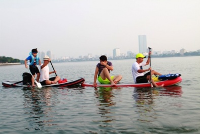 Trò chơi ván lướt khiến giới trẻ Hà Nội 'phát sốt'