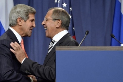 Tình hình Biển Đông tăng nhiệt, Mỹ muốn Nga liên thủ chống Trung Quốc?