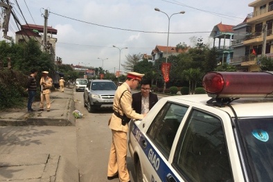 Truy lùng tài xế tông chết 2 mẹ con đang tập thể dục rồi bỏ trốn