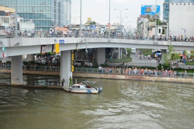 Nhảy kênh tắm sau bữa nhậu, một người chết đuối