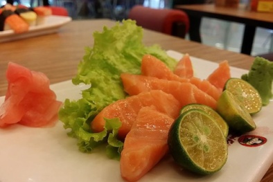 Bị ký sinh trùng dưới da vì ham ăn gỏi cá, rau sống