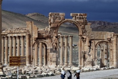 Thành phố 2.000 năm tuổi của Syria rơi vào tay khủng bố IS